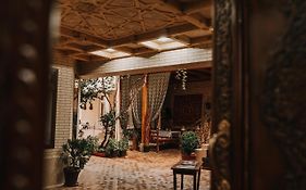 Hotel Dilshoda